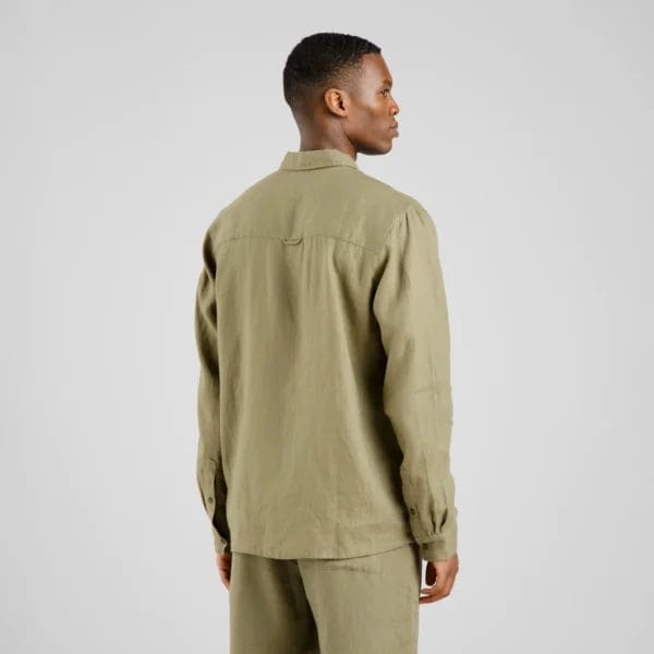 Chemise en lin dedicated